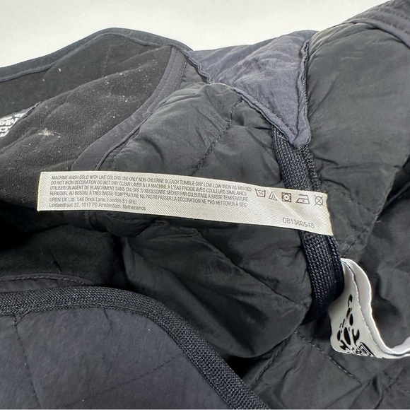 Free people movement Quinn  Women's Black Quilted Vest size L - Picture 9 of 12